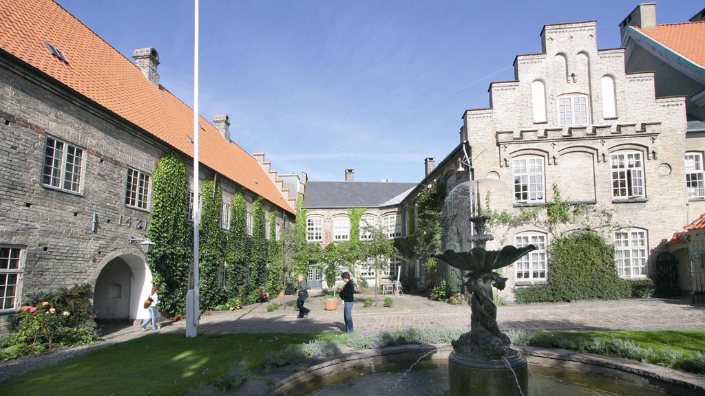 Indbydelse til fernisering på Aalborg Kloster